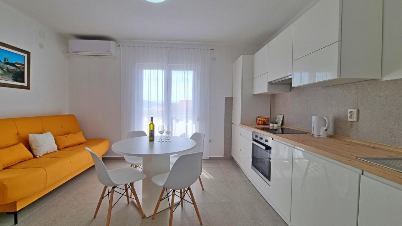 Apartmani Pavlovic 克尔克 外观 照片