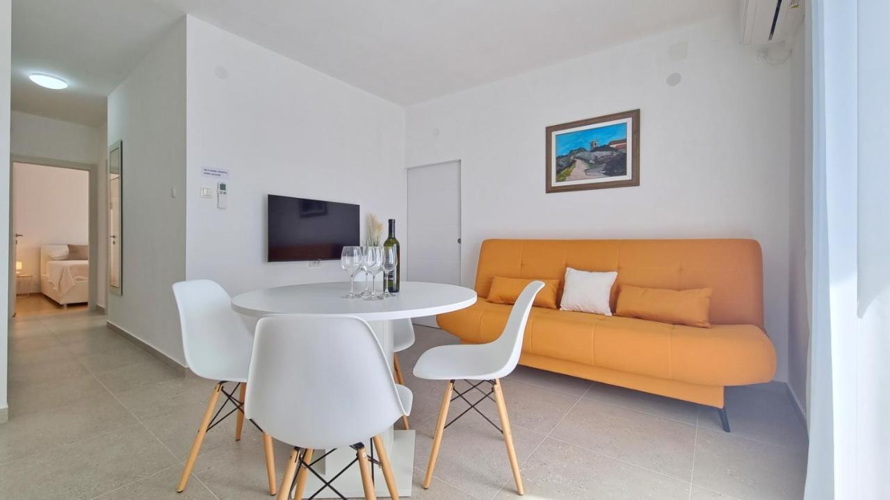 Apartmani Pavlovic 克尔克 外观 照片